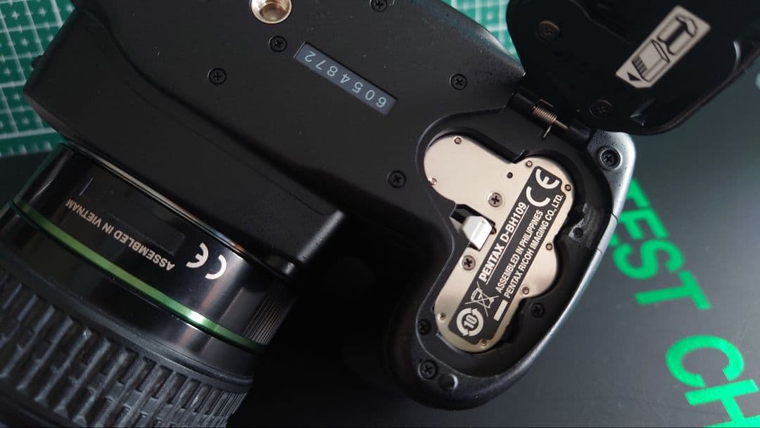 PENTAX　K-50　デジタル一眼レフカメラ　念のためジャンク扱い