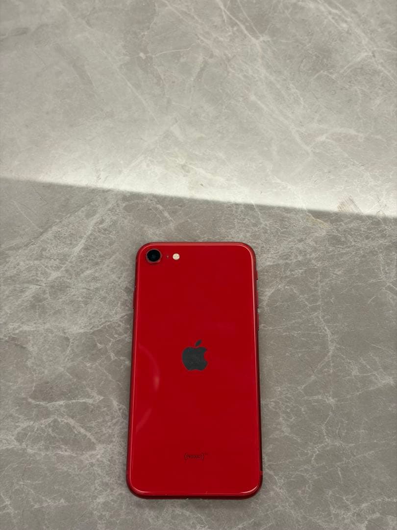 Apple iPhone SE (第2世代) レッド　128G