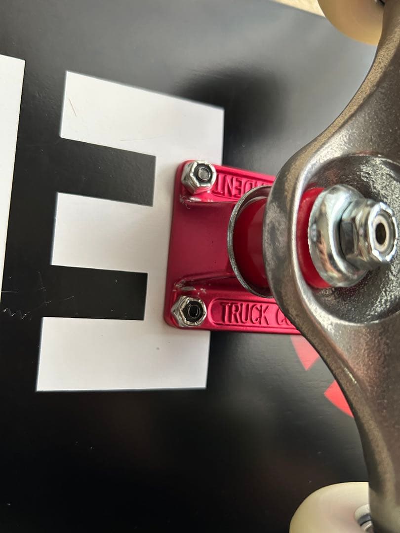 スケートボード　コンプリート　8インチ