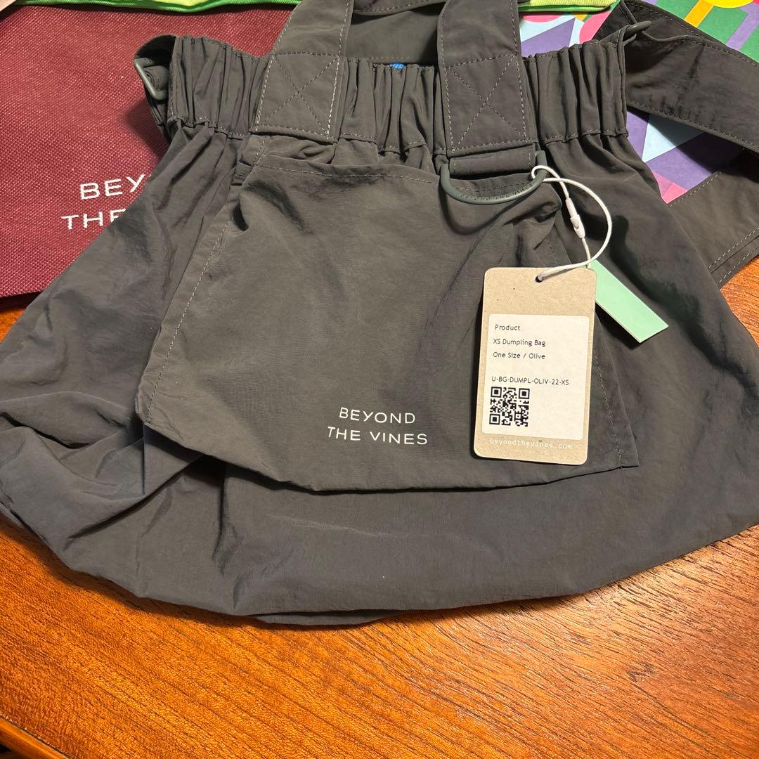 ❤️　BEYOND THE VINES 新品　タグ付き Olive