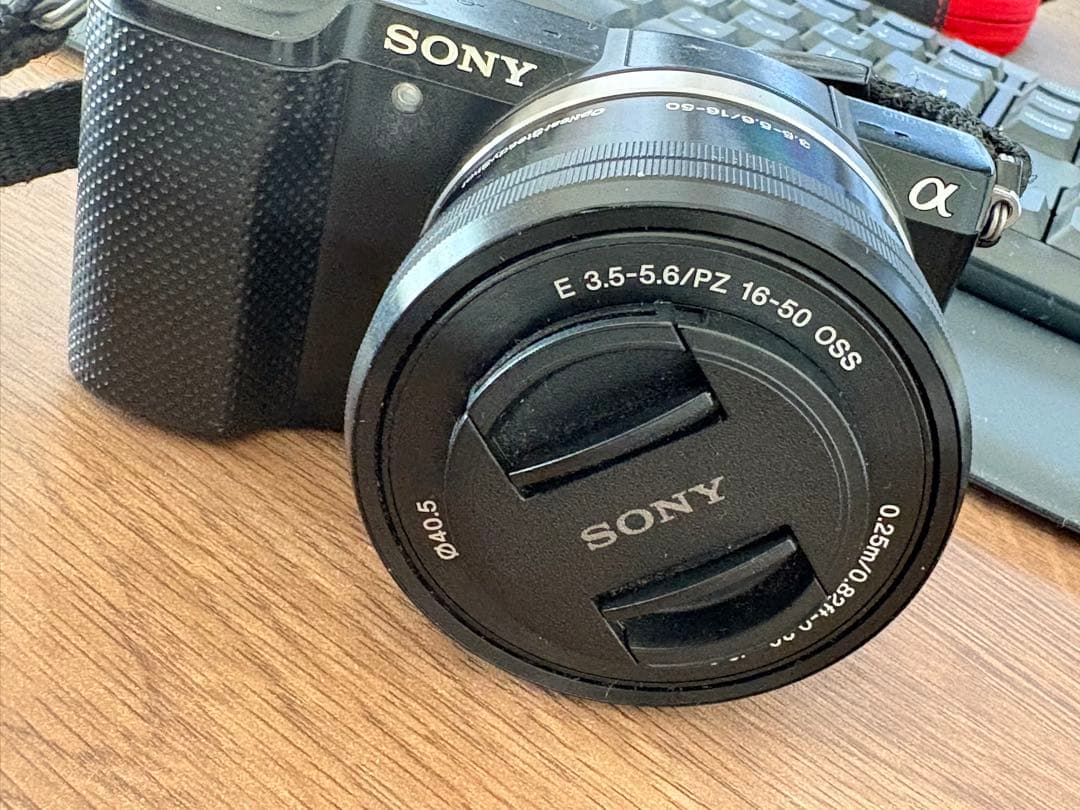 Sony α ミラーレスカメラ E 16-50mm