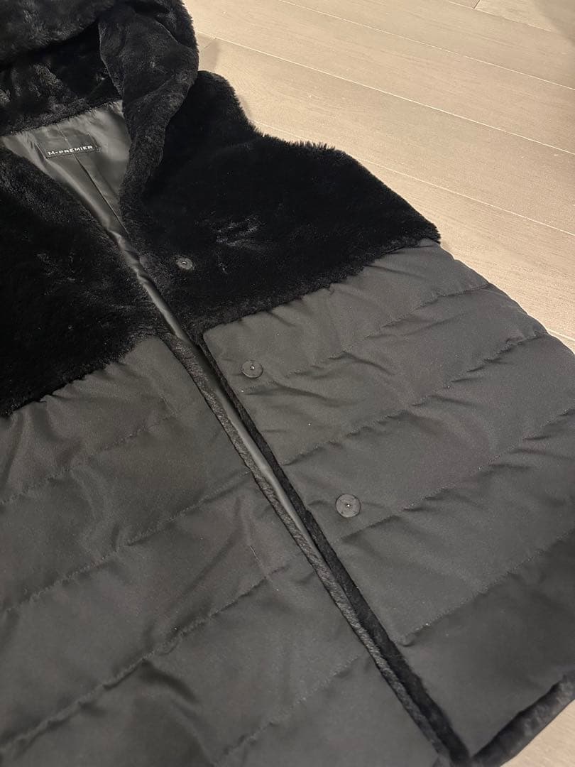 エムプルミエエコムートンダウンベスト 黒