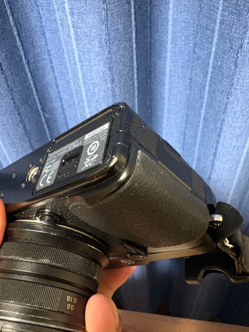 Fujifilm X-Pro1 7artisans レンズ付き