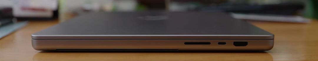 MacBook本体 MacBook Pro M2 Max 64GB 1TB SSD