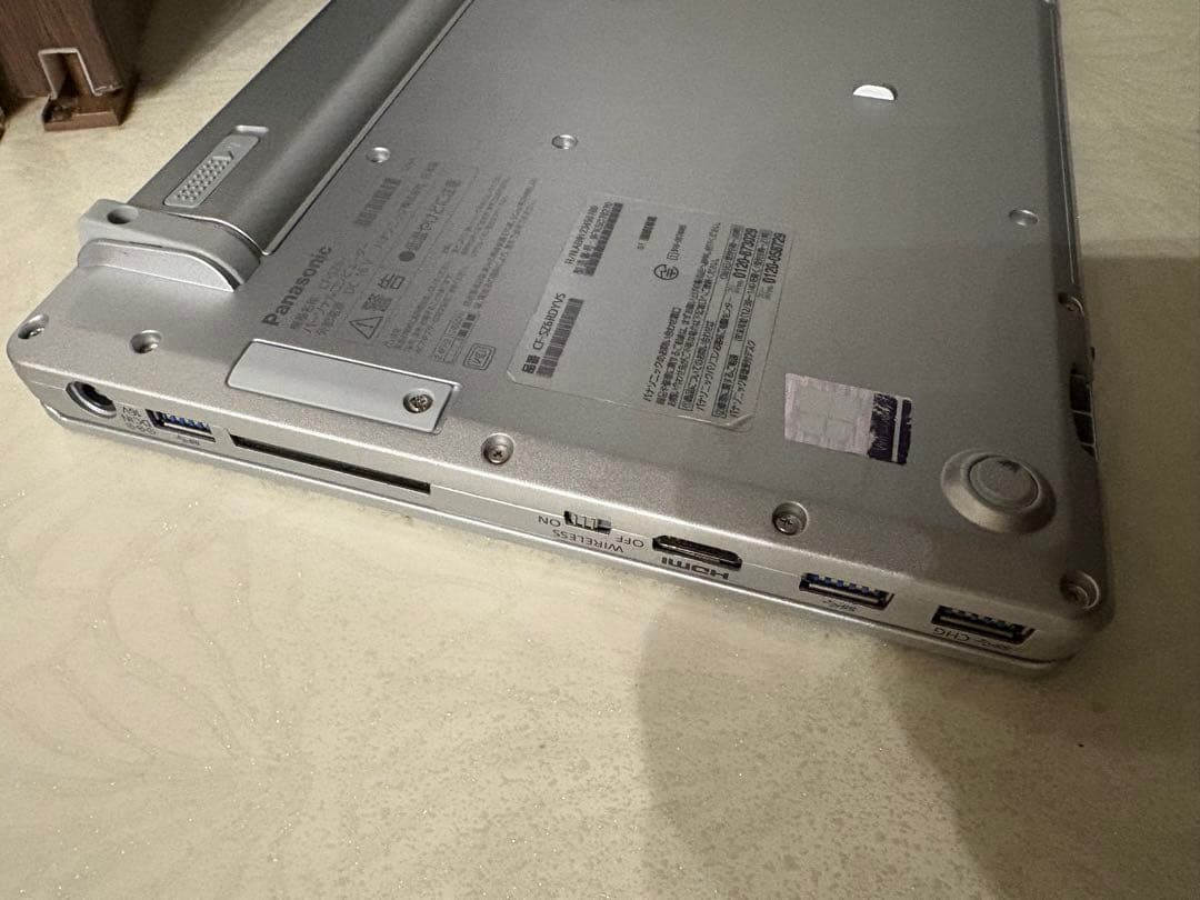 美品！Panasonic CF-SZ6 Core i5 8GB SSD256GB