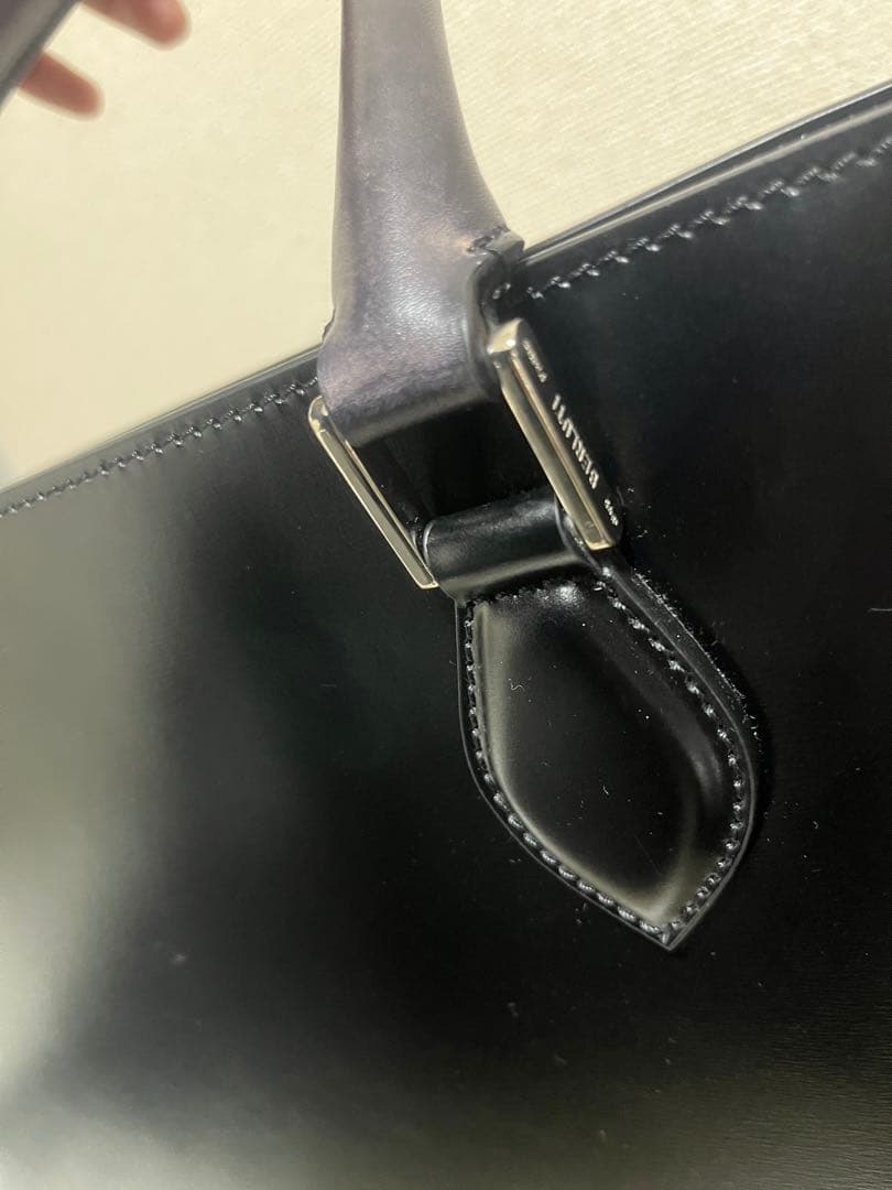 ベルルッティ　トゥジュール　トートバッグ　日本限定モデル　レザー　ブラック