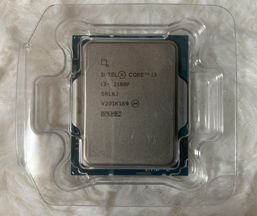 高性能 Intel Core i3-12100F 第12世代
