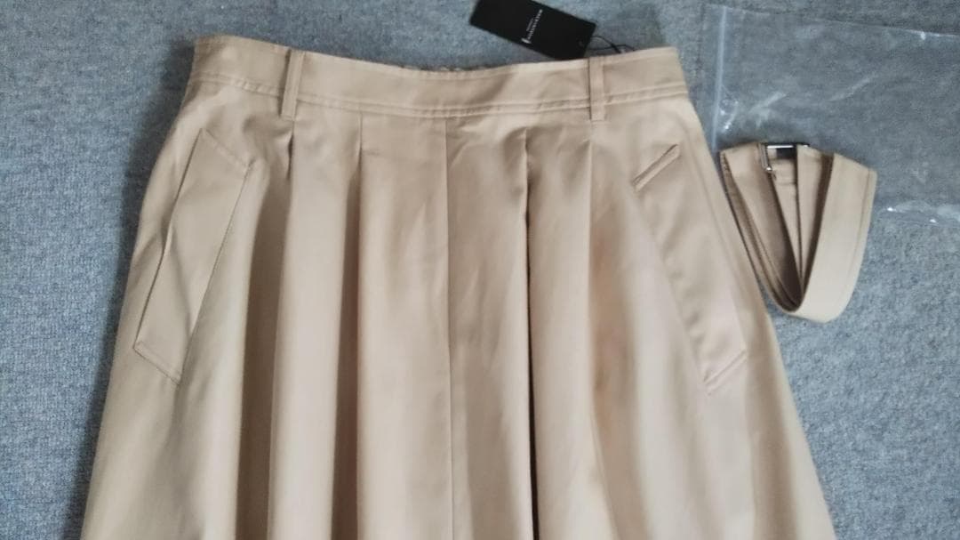 大きいサイズ　マッキントッシュ　はっ水加工ギャバジンスカート44　べ47300円