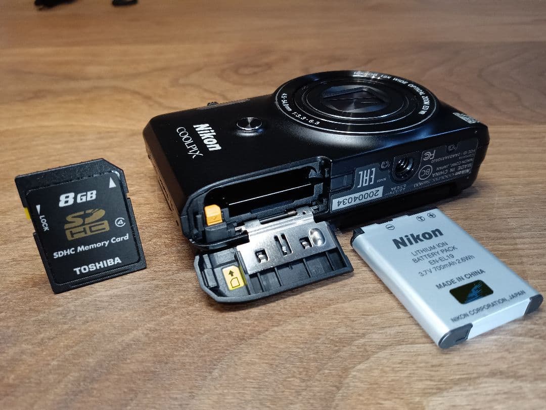 最終価格 【SDカード付き】Nikon COOLPIX S6900 訳あり