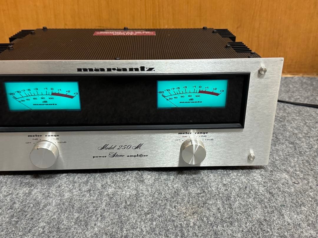 Vintage U.S.A Marantz / マランツ Model 250M