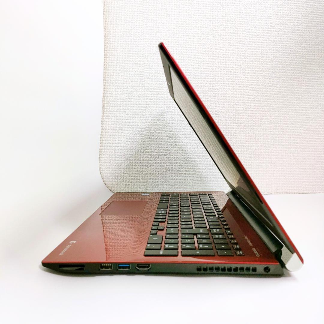 第8世代i3✨️SSD512GB/オフィス/Windows11/赤ノートパソコン