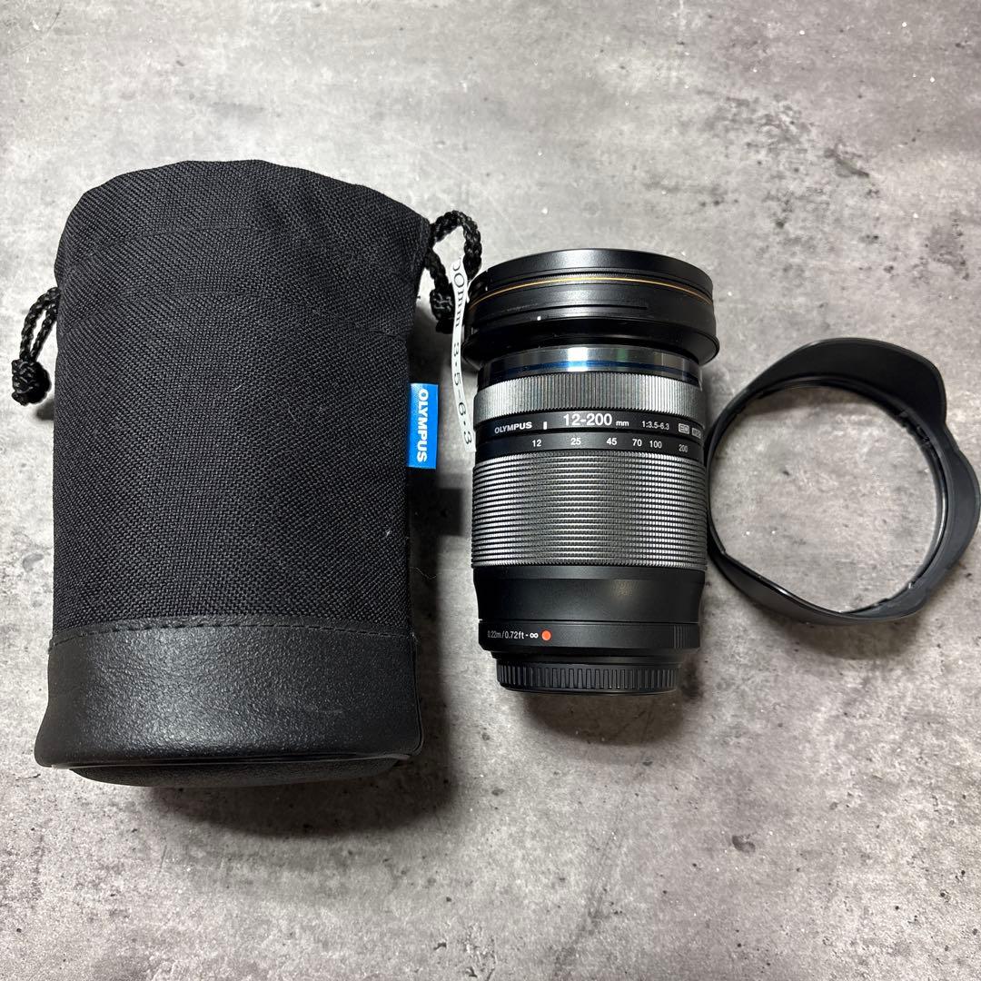 OLYMPUS 12-200mm ズームレンズ 本体