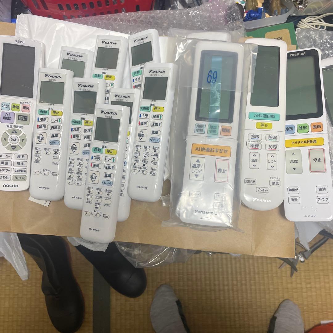 エアコンリモコンまとめ売り×22台