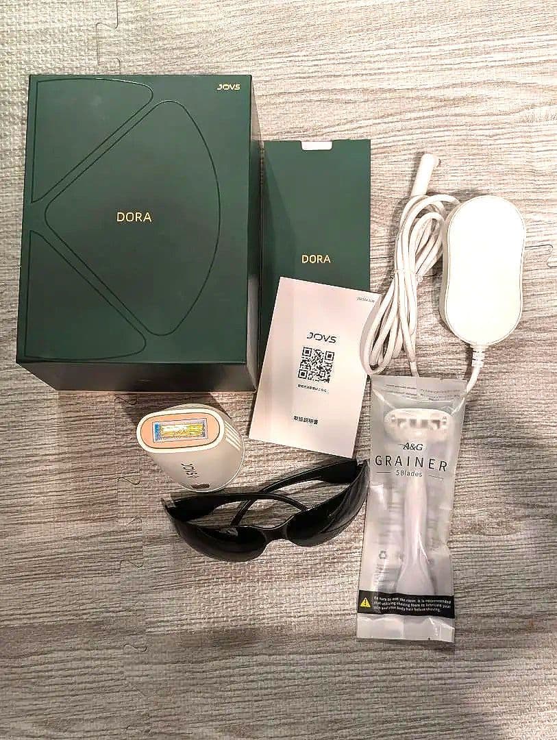 JOVS DORA 脱毛器 本体と付属品
