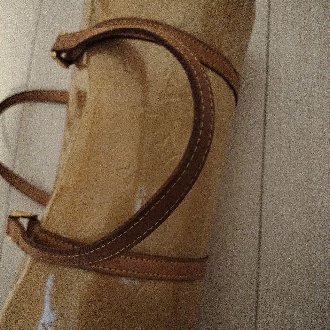 Louis Vuitton ヴェルニ、ボストンバッグ ベージュ