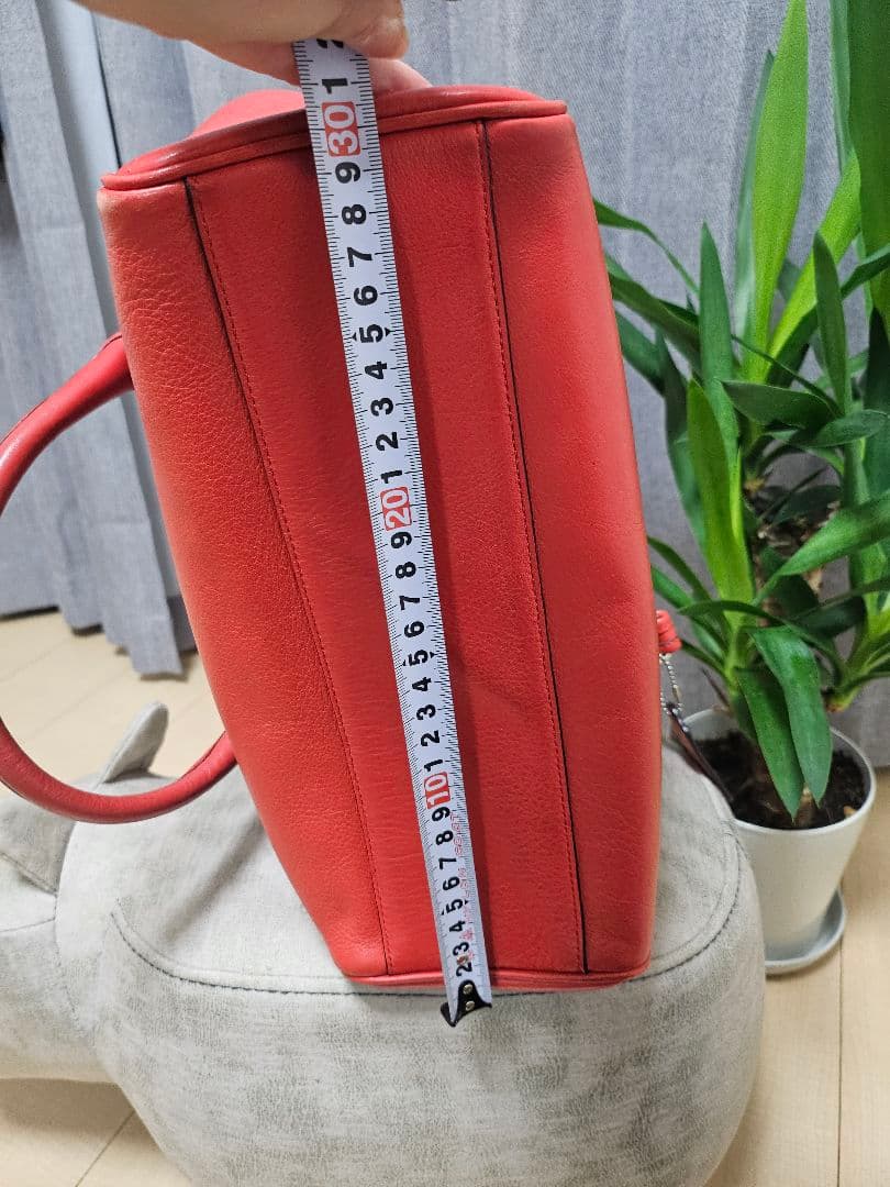 美品　COACH 赤 ハンドバッグ 高さ約23cm
