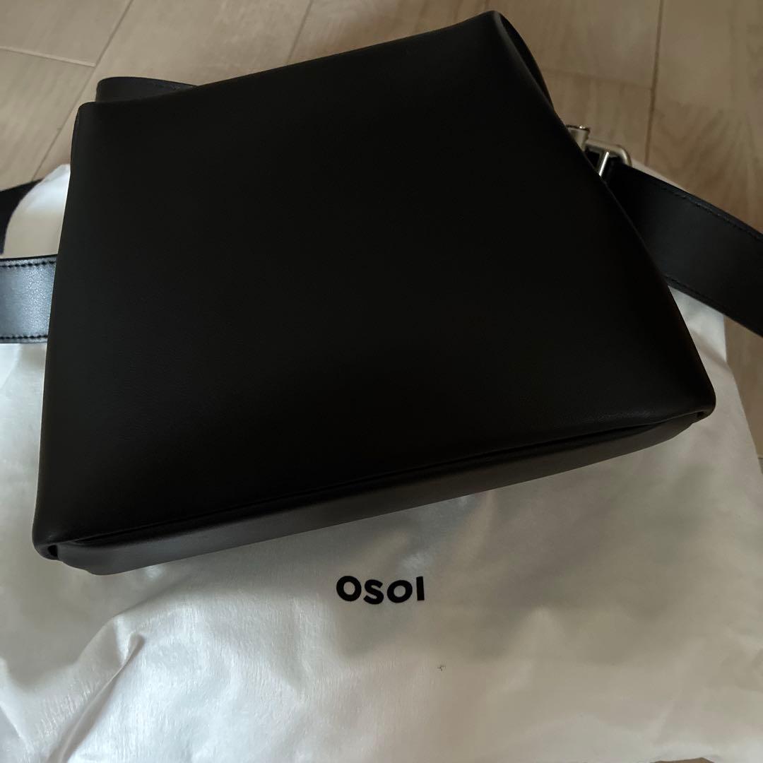 日曜まで価格‼️タイムセール‼️オソイ　OSOI MINI BROTショルダーバッグ