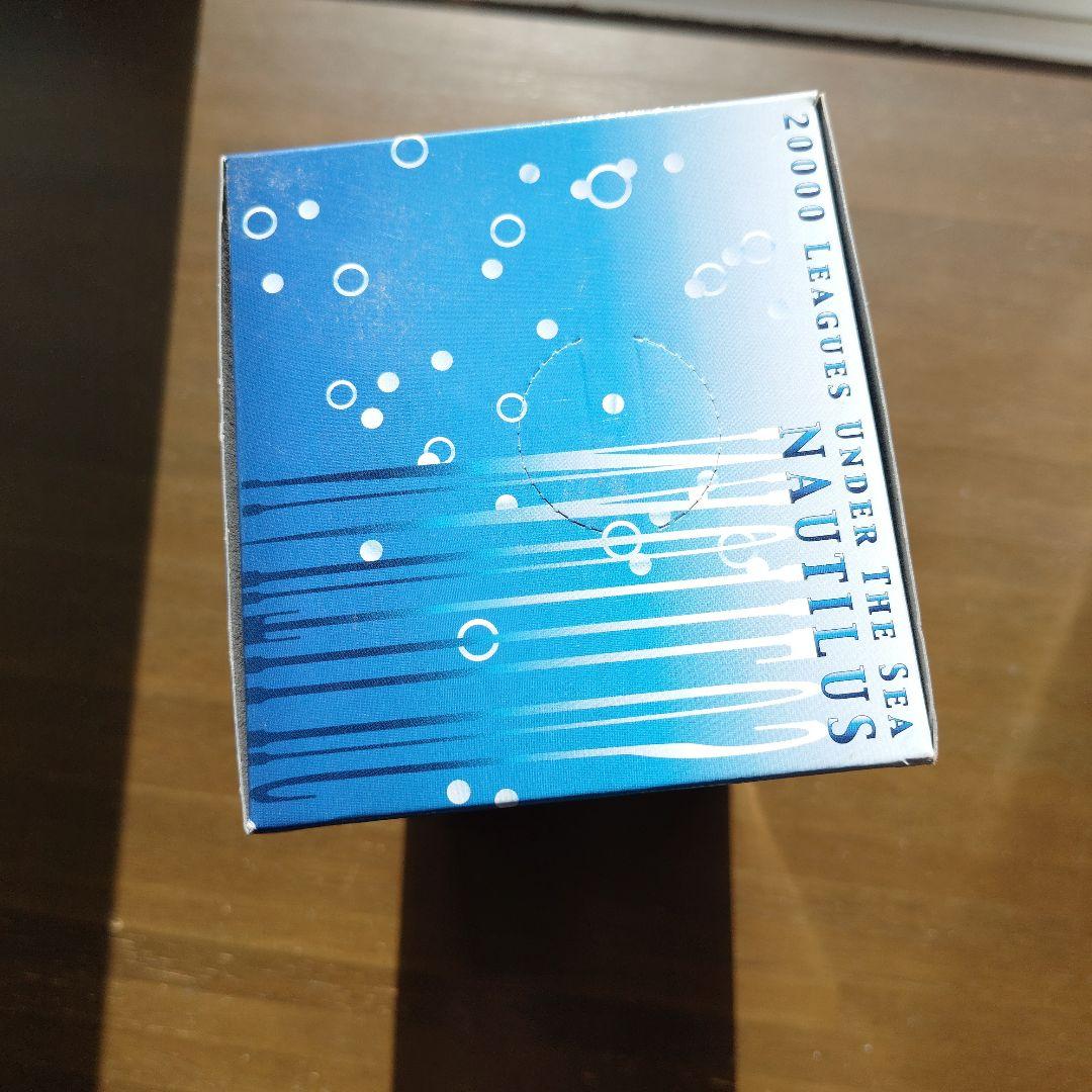 巨大イカ付き ノーチラス号フィギュア「海底2万マイル」