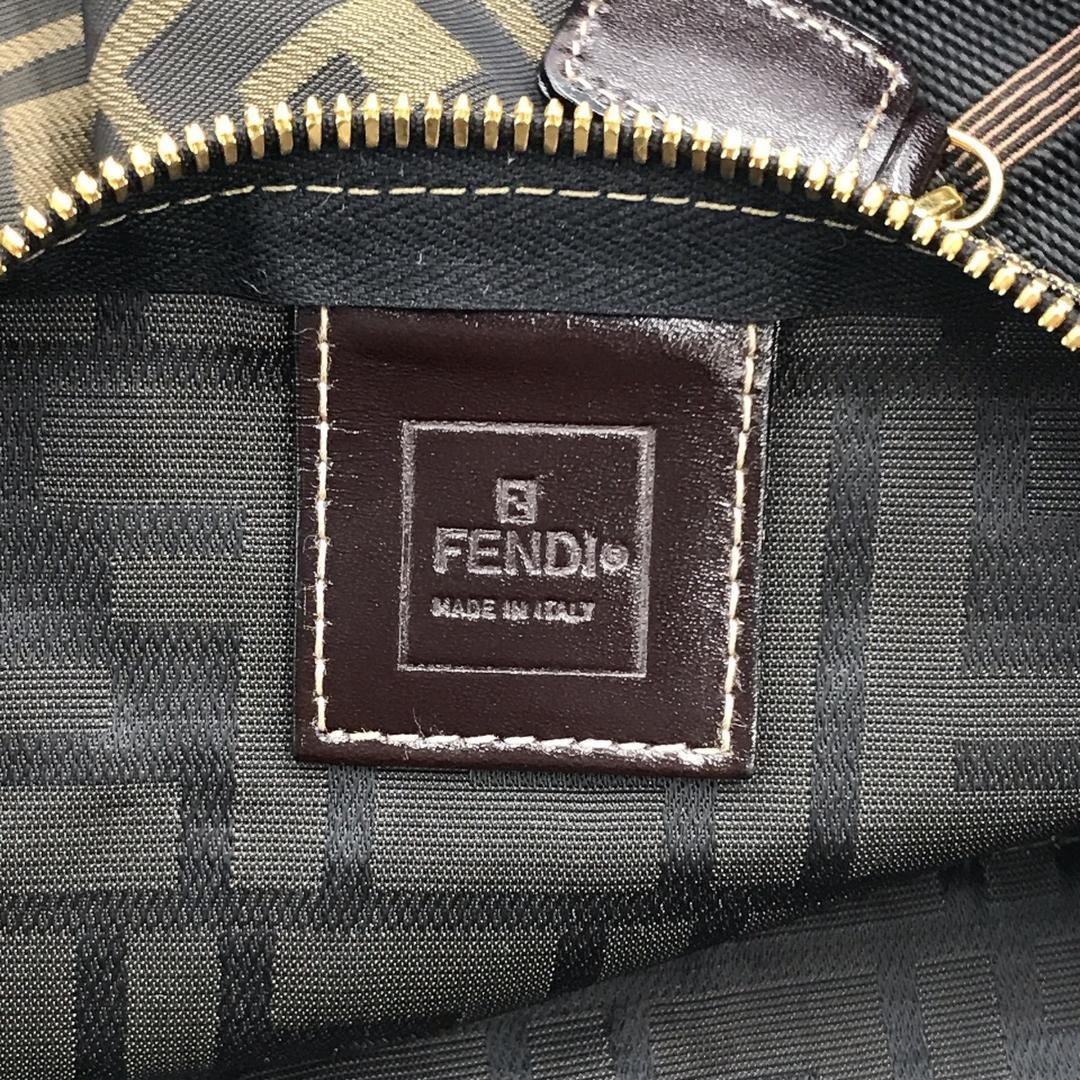 FENDI フェンディ ボストンバッグ 旅行カバン ズッカ柄 FFロゴ 大容量