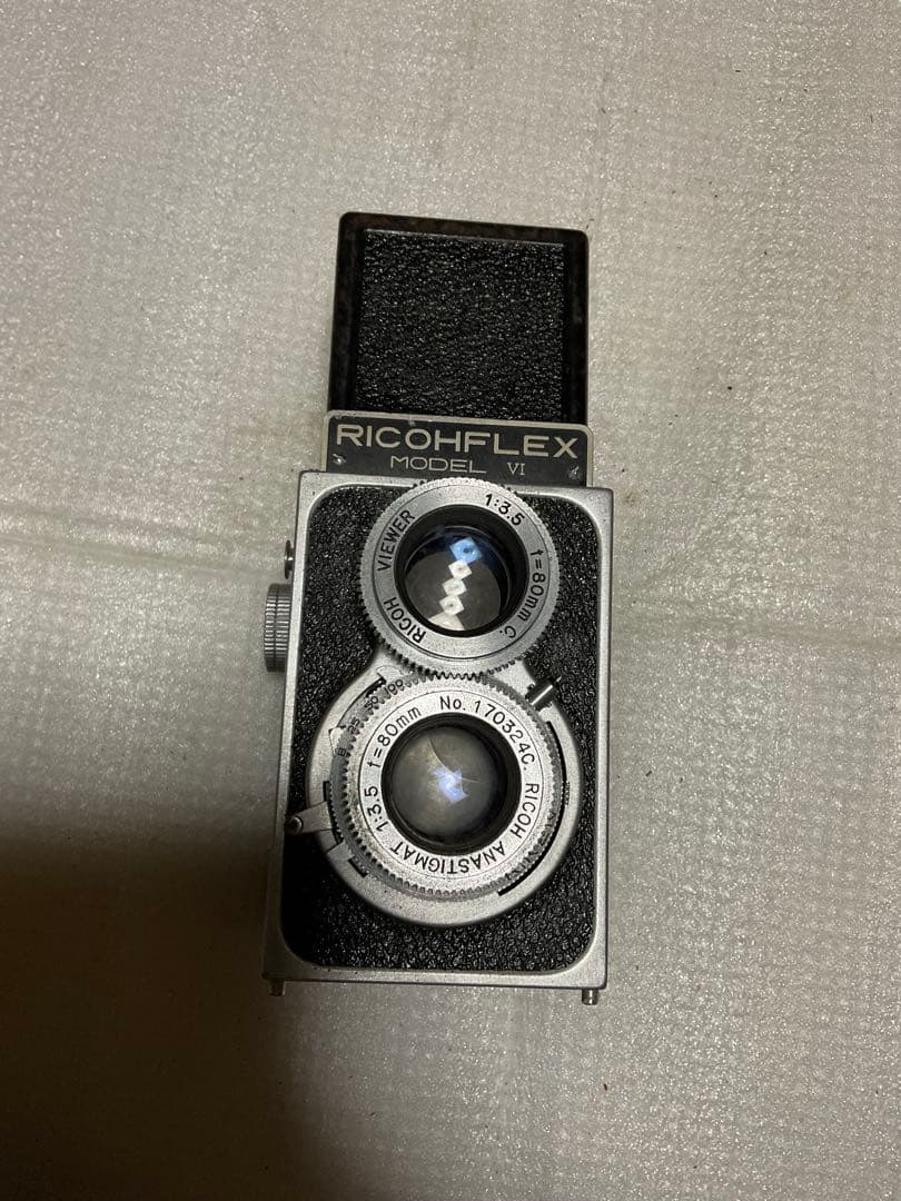 RICOH・FLEX／MODEL Ⅵ。【カバー他、レンズ付き　年代物】。