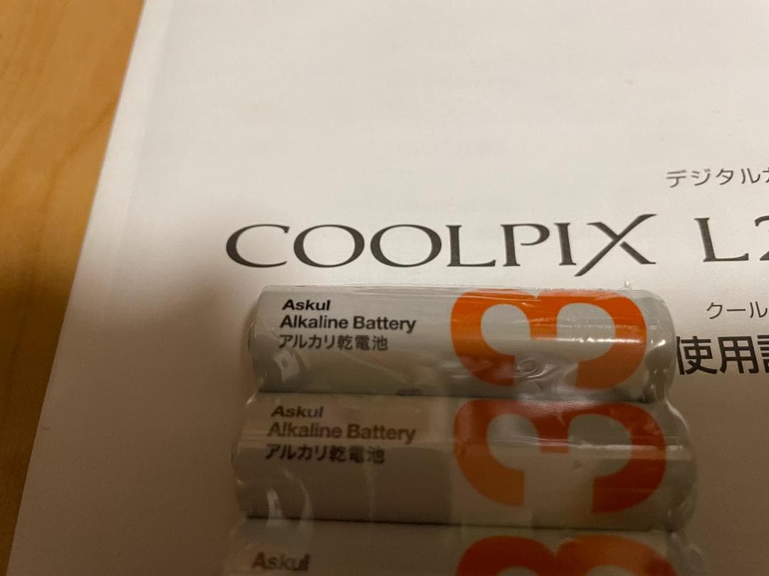 Nikon COOLPIX L23 コンパクトデジタルカメラ　電池駆動　ニコン