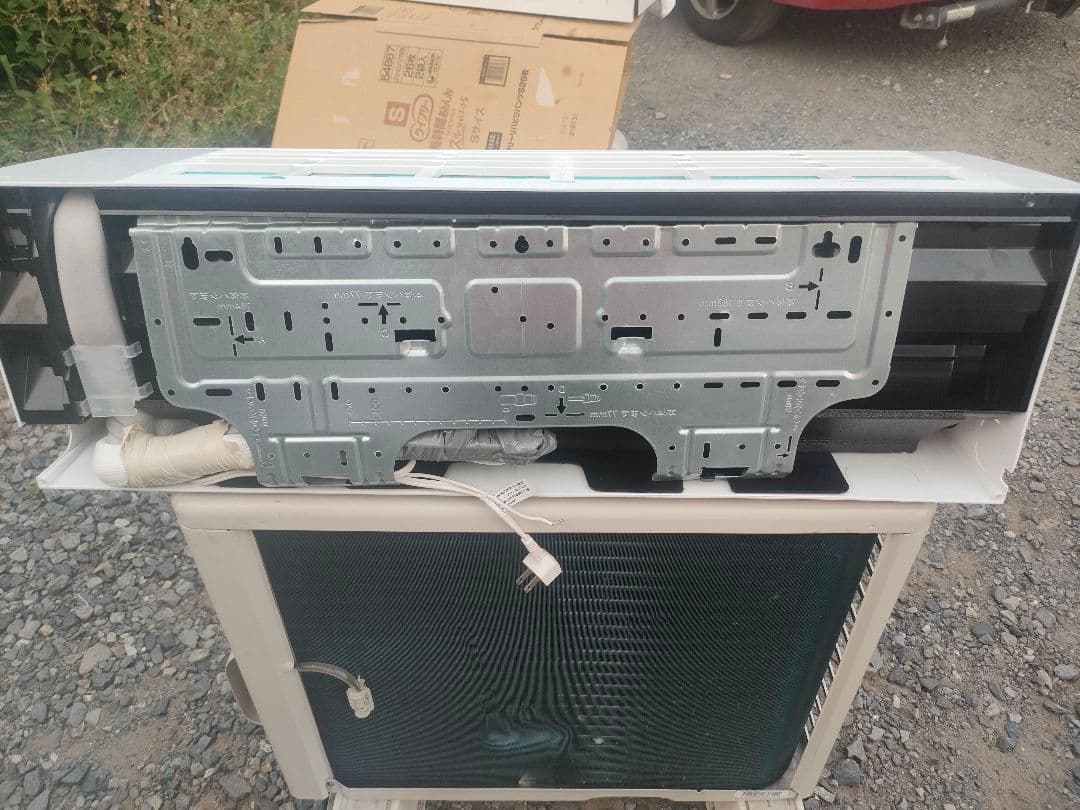 2024年製　TOSHIBA　東芝　エアコン　RAS-2213TL（W）2台目