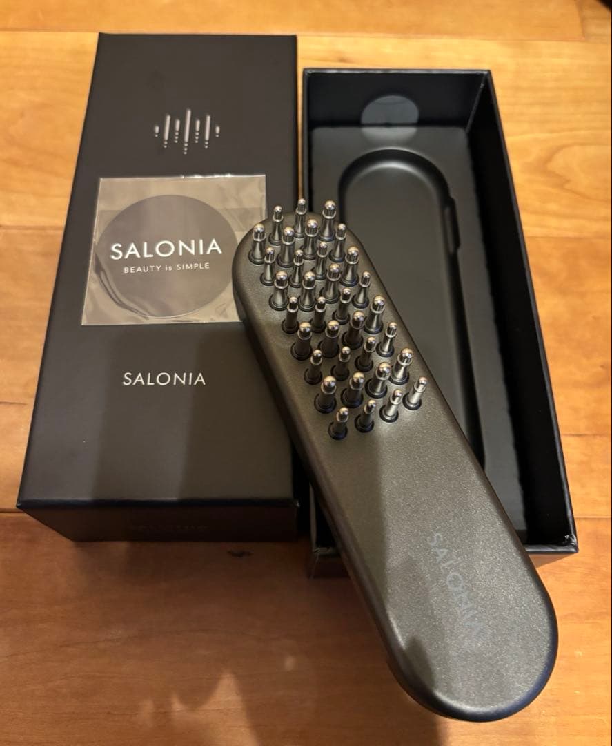 サロニア EMSリフトブラシ 3Dケア　上位モデル　ブラック