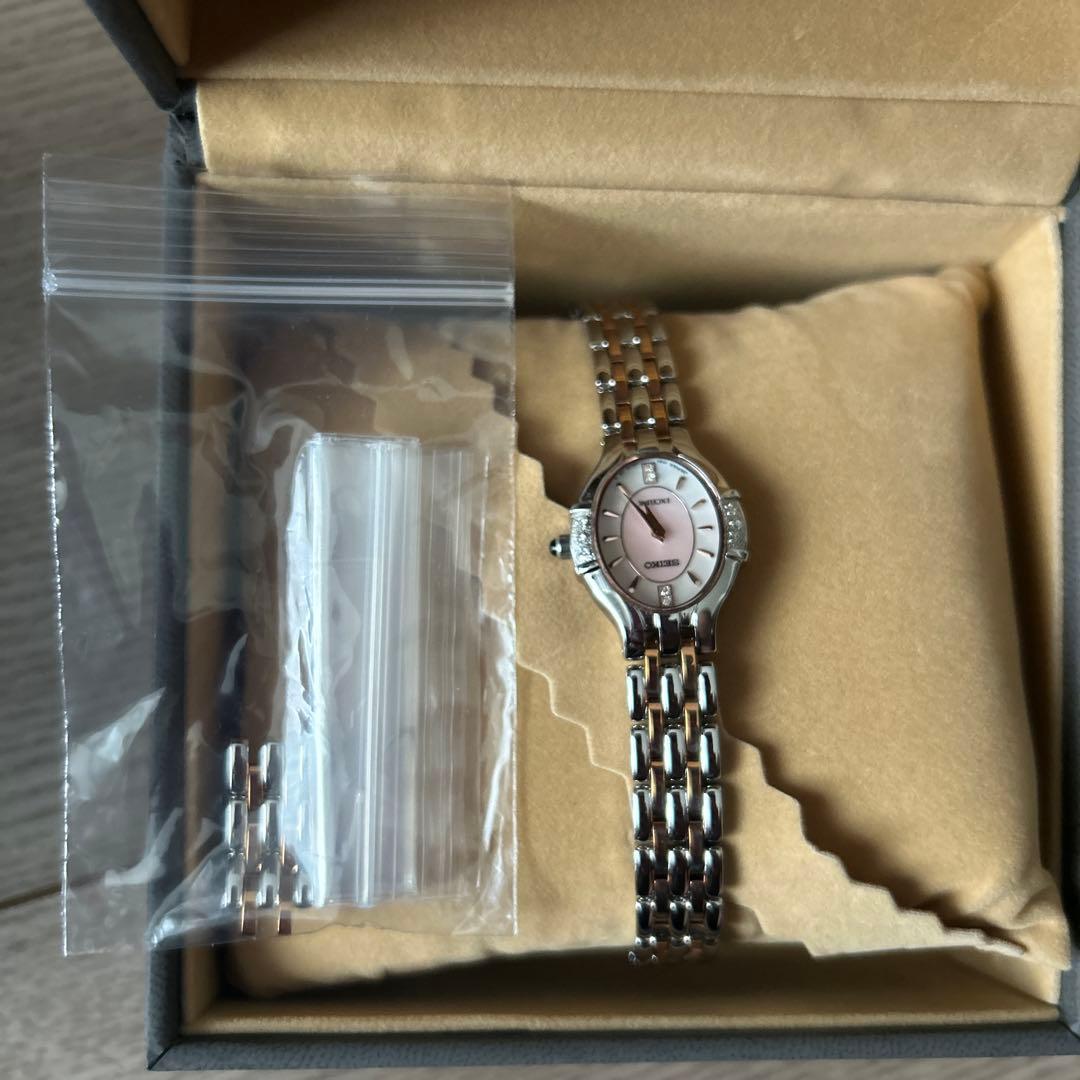 SEIKO セイコー　時計　レディース　保証書付き