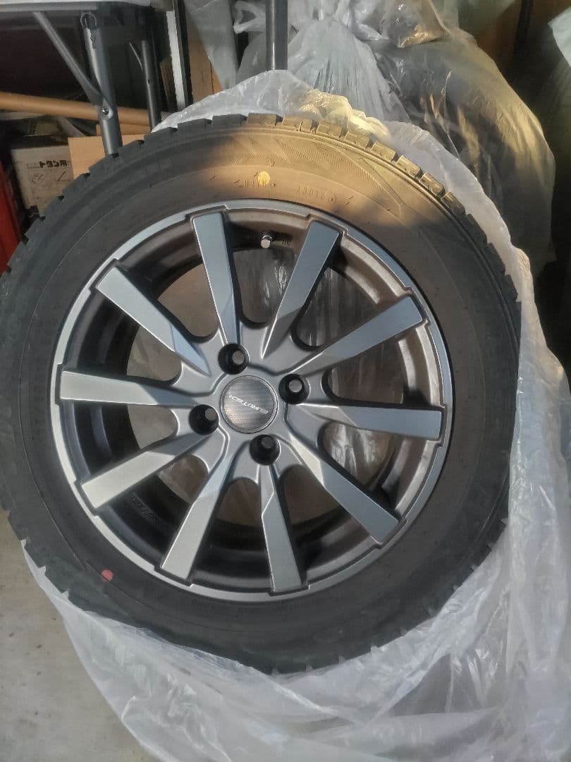 スタッドレスタイヤ付きホイール4本セットEUROTECH 175/65R15