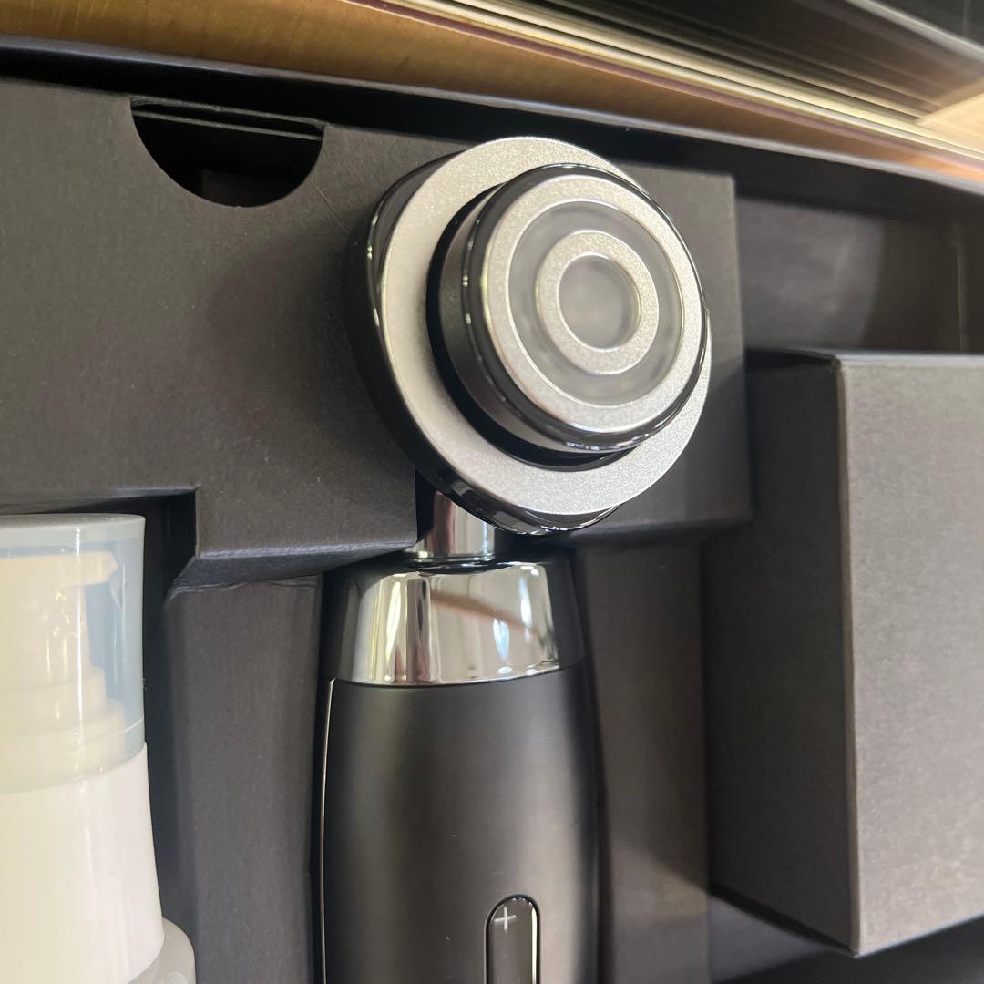 YAMAN ルミナスリフト　セラム付き