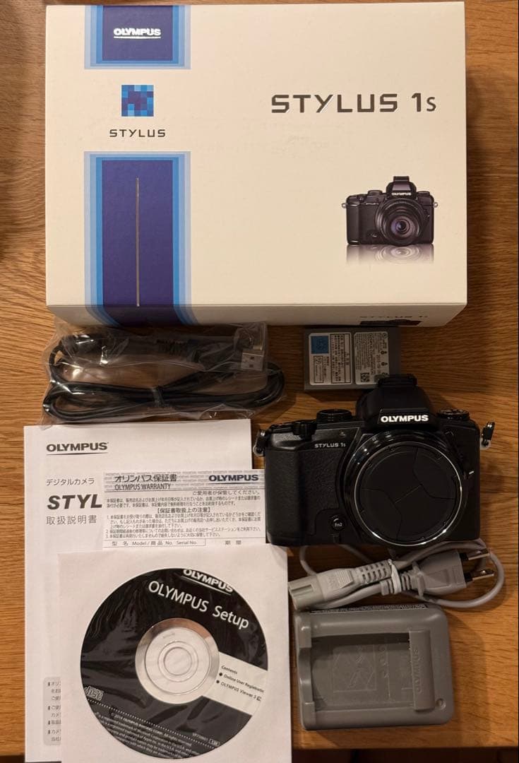 OLYMPUS STYLUS 1s デジタルカメラ 新品同様、付属品、箱付き