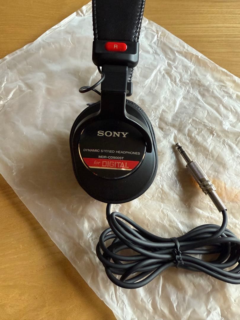 SONY MDR-CD900ST 有線ヘッドフォン 新品同様　おまけで変換プラグ