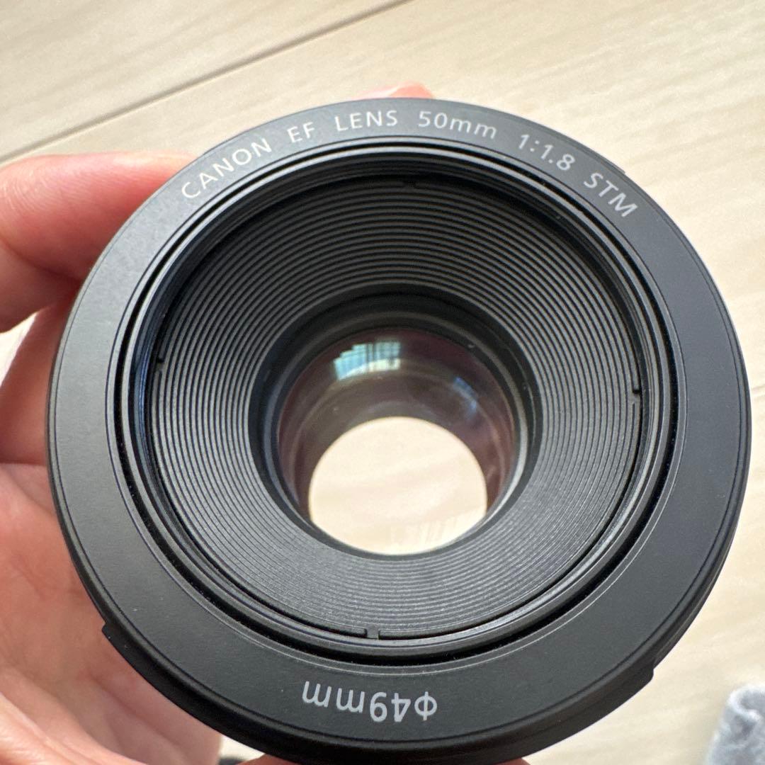 Canon EF50mm f/1.8 STM レンズ