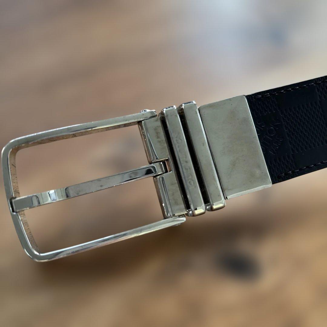 LOUIS VUITTON 黒レザーベルト