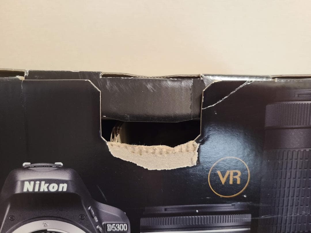 お値下げ歓迎・ほぼ新品 Nikon D5300 18-55 S数6773回 72