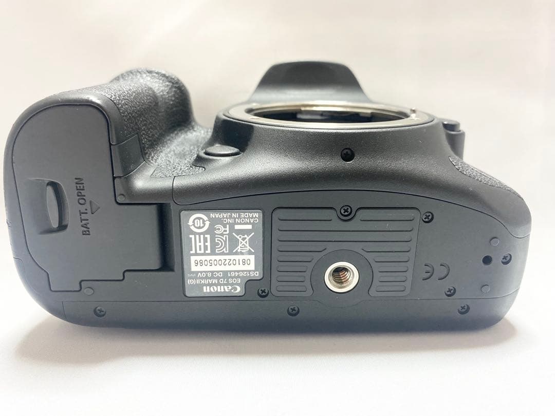 美品 ★キヤノン CANON EOS 7D Mark II mark 2 カメラ