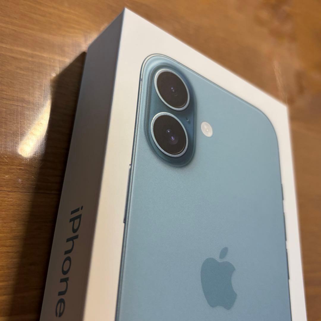 【美品】iPhone16 teal 128GB SIMフリー