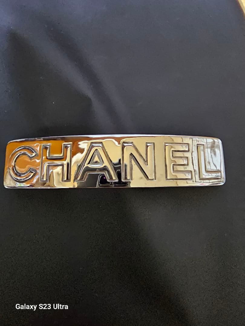 ☆CHANEL☆バレッタ☆シルバーロゴ☆中古品☆