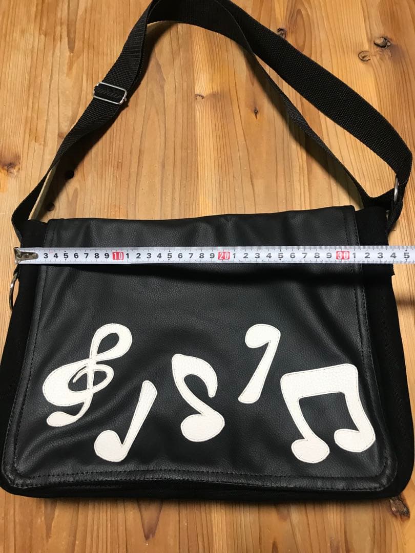 GlyPhS original music音符柄 フラップ メッセンジャーバッグ