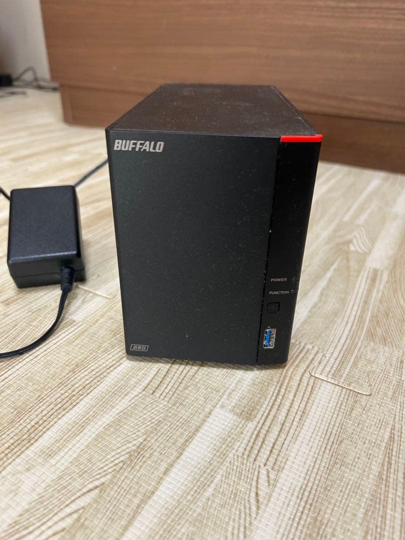 【美品】BUFFALO NAS LS720D/N 2ベイ 4TB 2.5GbE