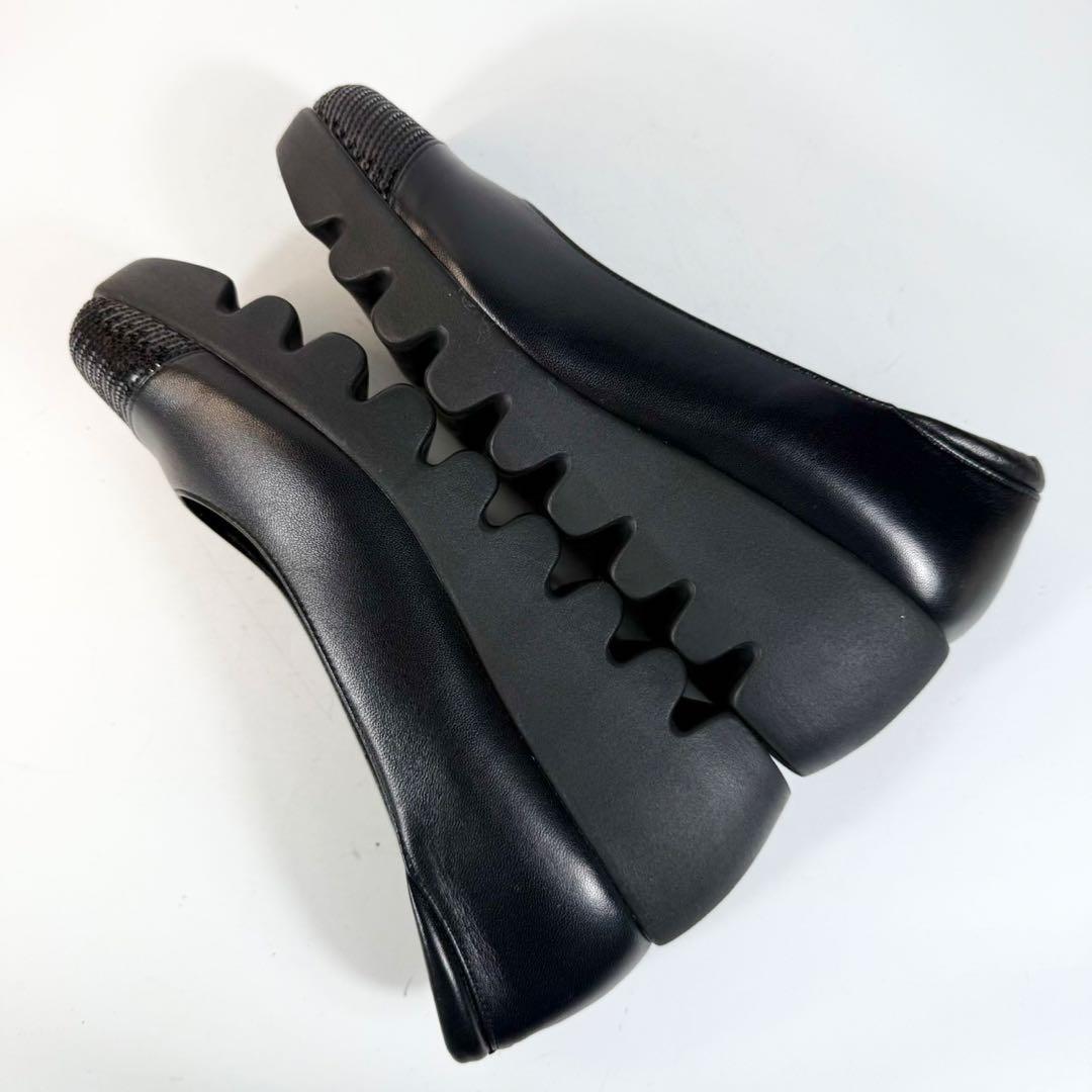 【未使用級】ヒルズアベニュー　パンプス（22）ラメ　ウェーブソール　黒　レザー