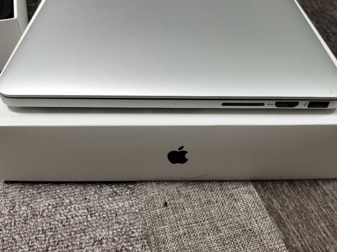 【ジャンクOS無】Apple MacBook Pro 13.3インチ A1502