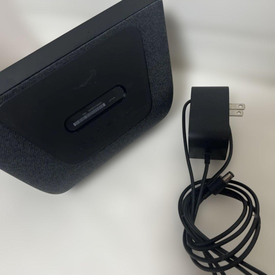 【美品】Amazon Echo show8