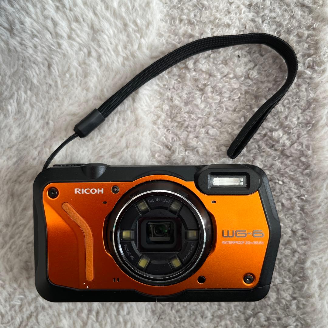 リコー　WG-6デジカメ