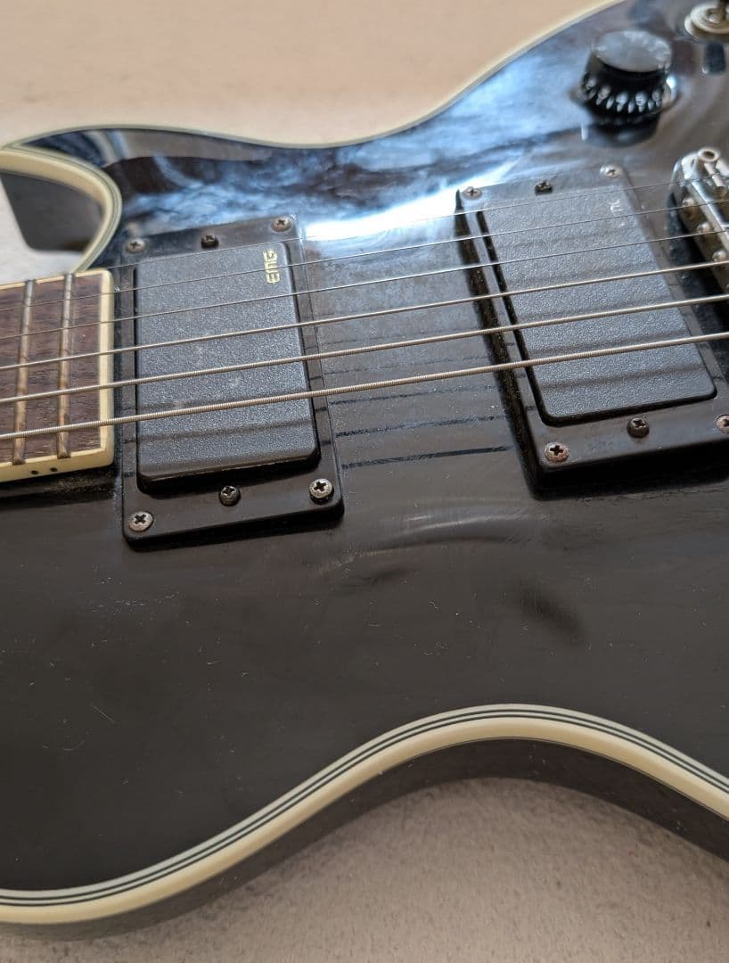 ひ*7様 Ibanez、EMG搭載モデル、美品ギターケース付き