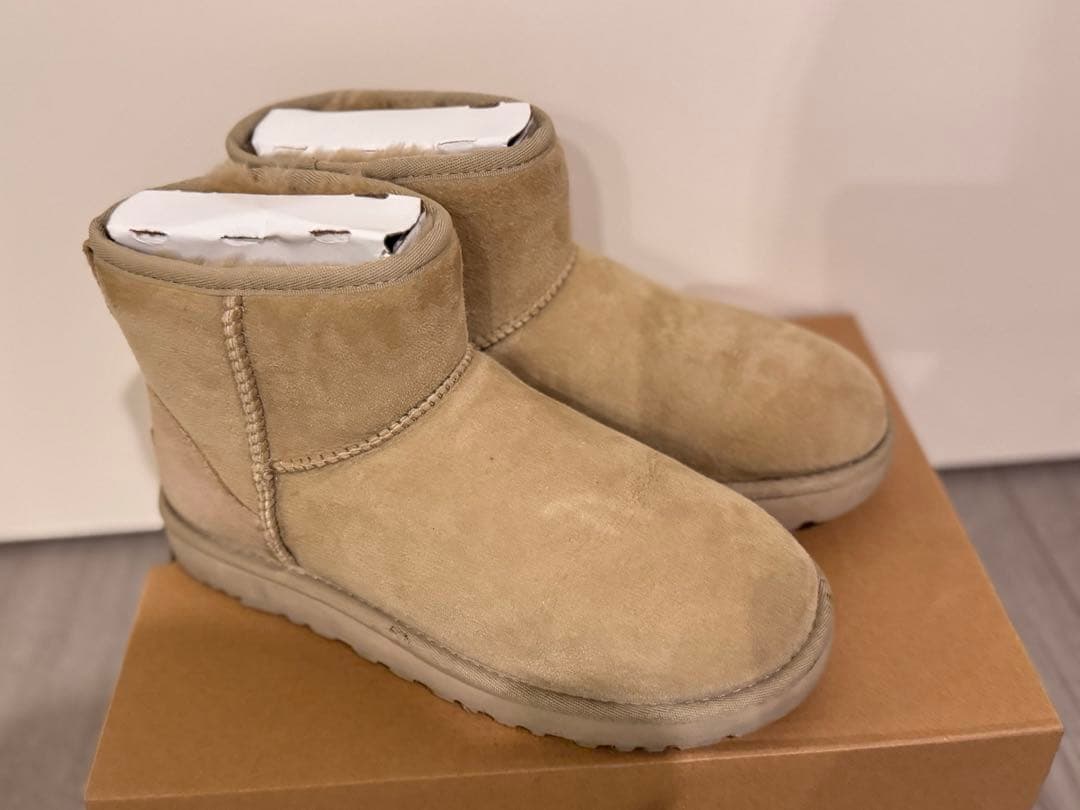 UGG アグ　ブーツ　クラシックミニ　Classic Mini II