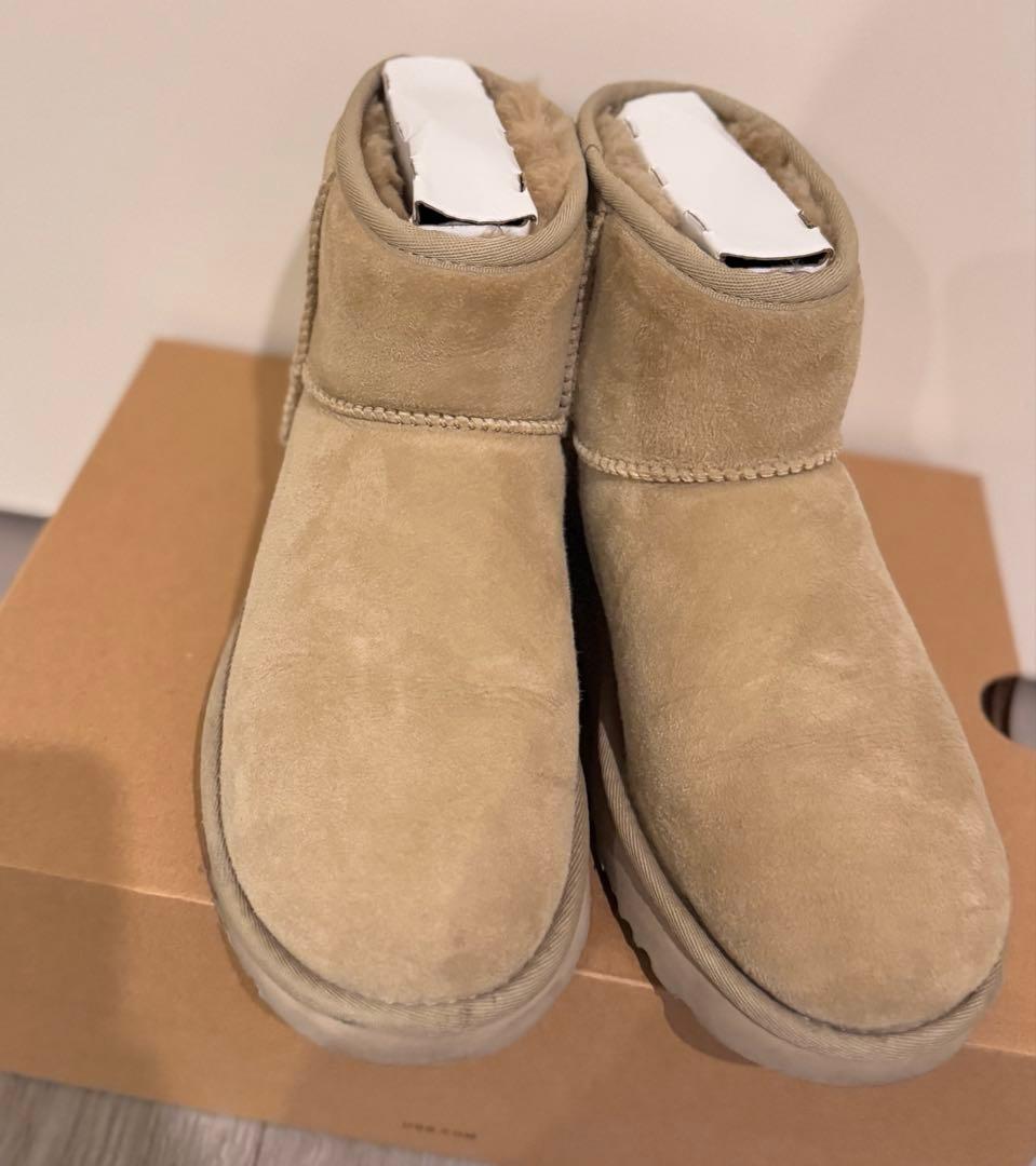 UGG アグ　ブーツ　クラシックミニ　Classic Mini II