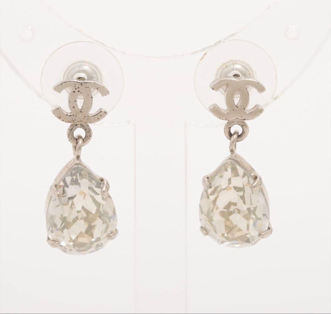 CHANEL シャネル　ティアドロップピアスシルバー両耳ココマーク
