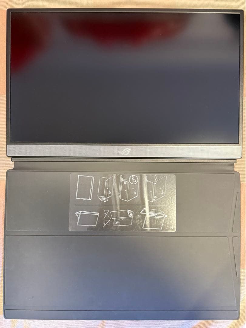 ROG STRIX XG17AHPE ポータブルゲーミングモニター