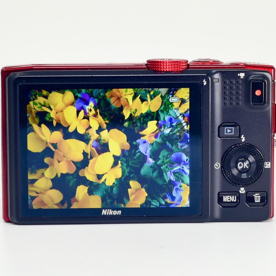 【Nikon】 COOLPIX S8200 コンパクトデジタルカメラ